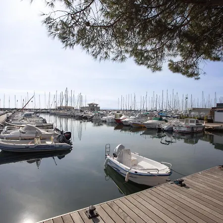 Le Belvedere By Interhome La Londe-les-Maures