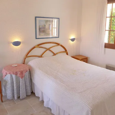 Le Belvedere By Interhome La Londe-les-Maures