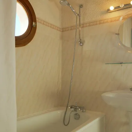 Hébergement de vacances Le Belvedere By Interhome La Londe-les-Maures